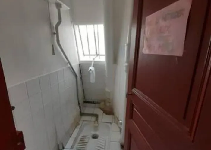 Backpacker With An Eiffel Tower View Near St Germain Des Pres *